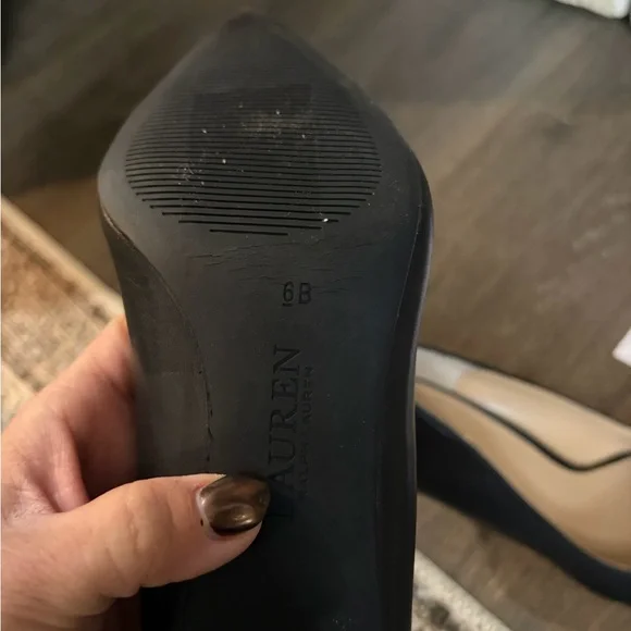 Lauren Ralph Lauren Black Heels - Picture 4 of 4